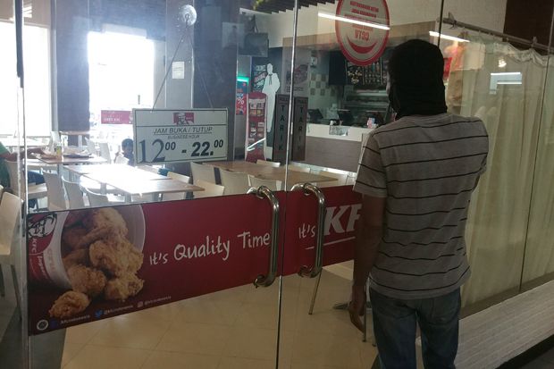 Langgar Jam Operasional...