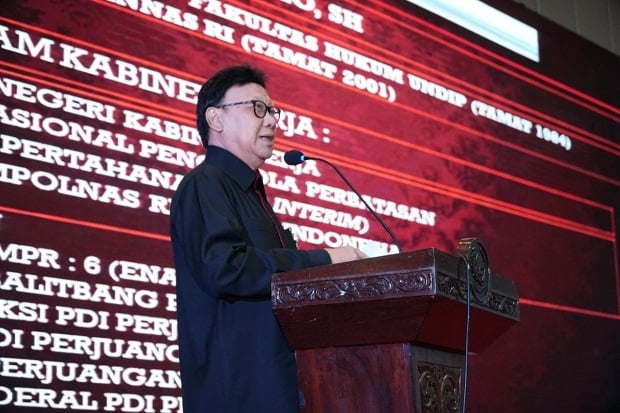 Mendagri Ajak Seluruh...