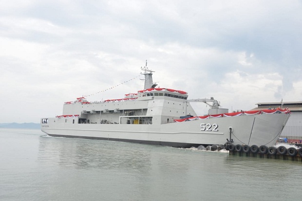 TNI AL Luncurkan Kapal...