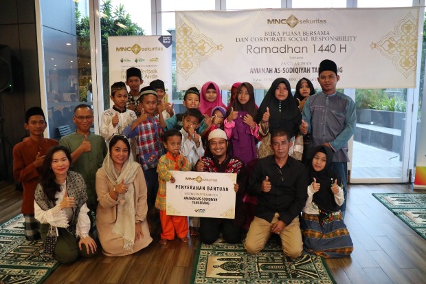 MNC Sekuritas Berbagi...
