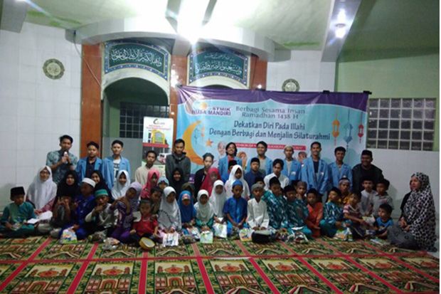STMIK Nusa Mandiri Gelar...