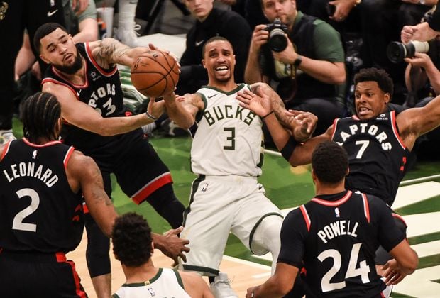 Milwaukee Bucks Belum...