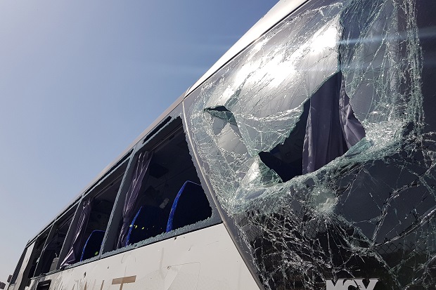Ledakan Hantam Bus Wisata...