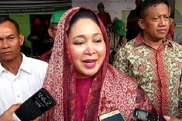 Aktivis 98 Kritik Titiek...