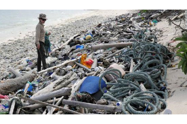 414 Juta Potong Plastik...
