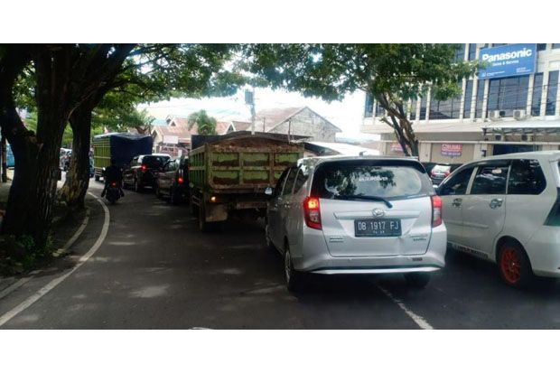Urai Kemacetan di Kota...