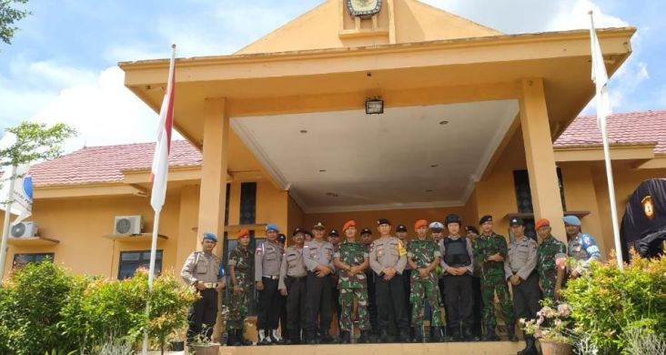 Polres Bintan Gelar...
