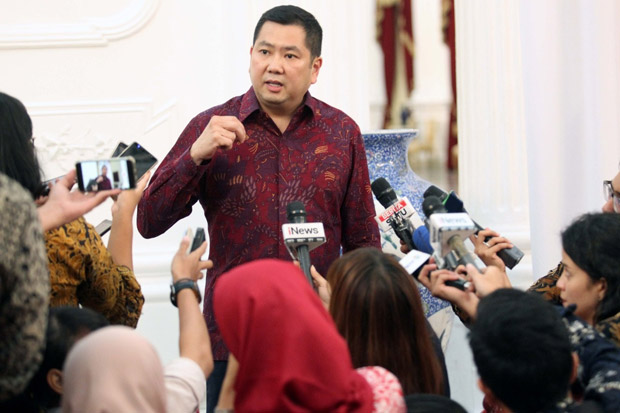 Temui Jokowi di Istana,...