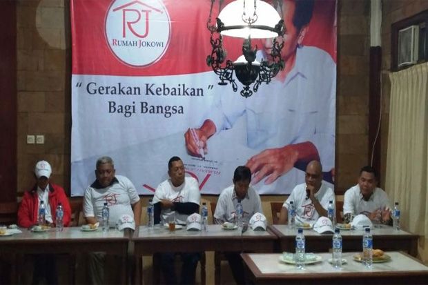 Anti Anarkistis, Relawan...