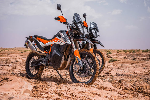 KTM 790 Adventure Resmi...