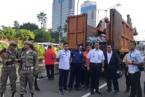 Pasca Bentrokan, Anies...