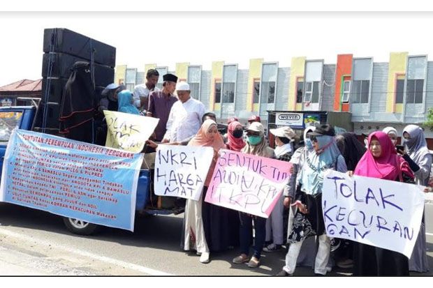Aksi 22 Mei, di KPU...