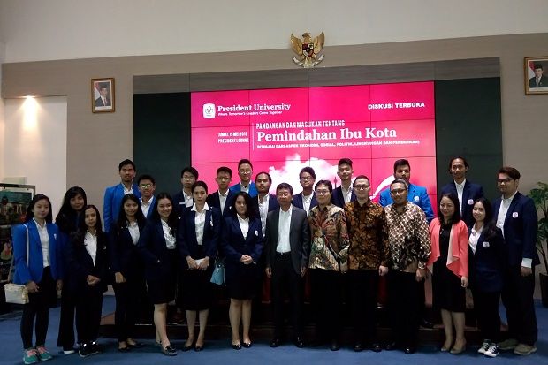 Mahasiswa Usul Pusat...
