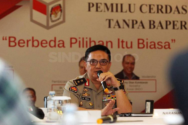 Polri: Wanita Bercadar...