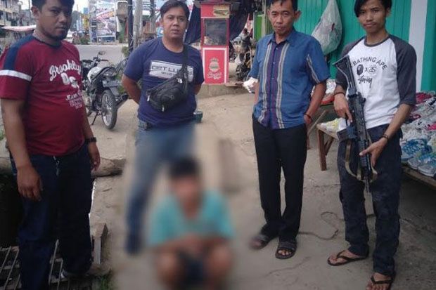 Cabuli Anak di Bawah...