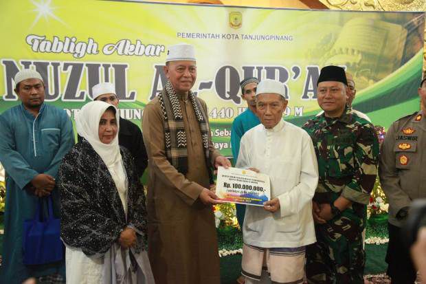 Jadikan Al-Quran sebagai...