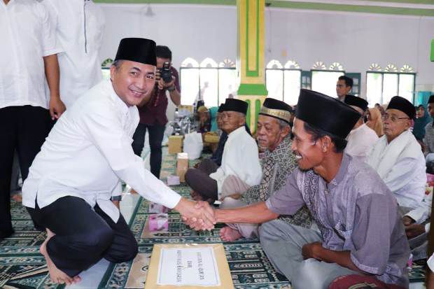 Sekda Ajak Warga Dukung...
