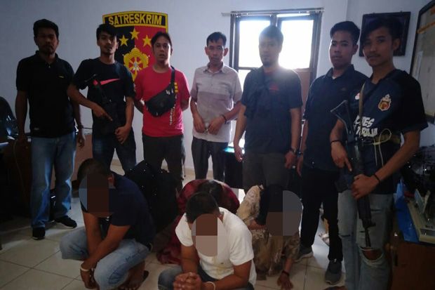 Lima Sindikat Pencuri...