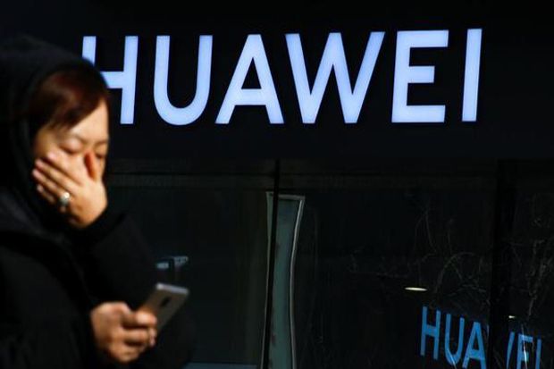 Handphone Merek Huawei...