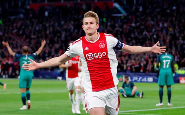 De Ligt Beri Sinyal...
