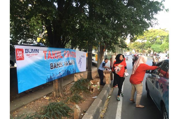 Berbagi Kebahagiaan,...