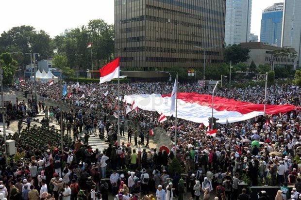 Aparat Keamanan Sigap,...