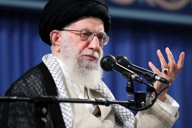 Beda Sikap dengan Rouhani,...