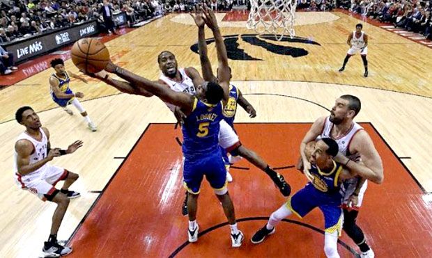 Raptors Kandaskan Warriors...