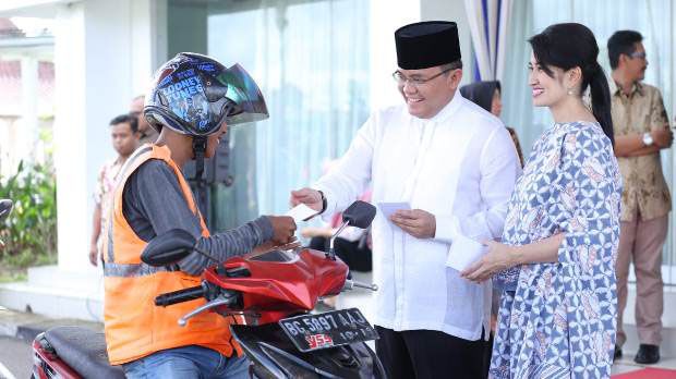 Dodi Reza Alex dan Keluarga...