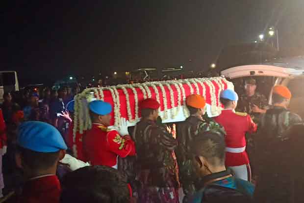 Tiba di Bandara Halim...