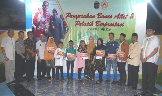Atlet dan Pelatih Berprestasi...