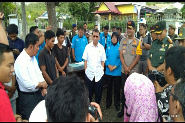 Gelar Tes Urine, Dua...