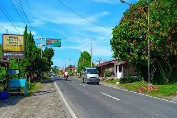 H-1 Lebaran, Arus Kendaraan...