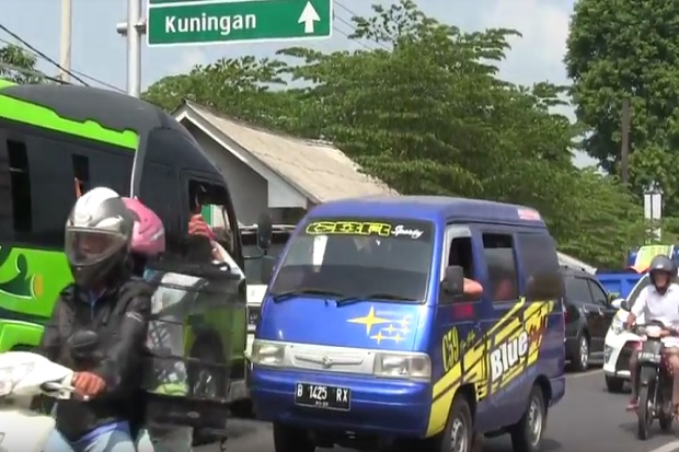 Jalur Wisata Cirebon-Kuningan...