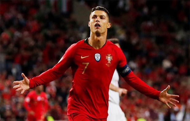 Cristiano Ronaldo Pupus...