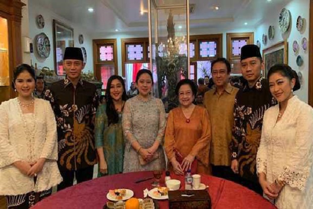 Silaturahmi AHY ke Megawati...