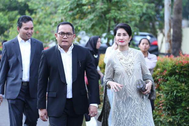 Tanggal 10 Juni 2019...