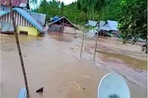 Banjir Makin Meluas,...