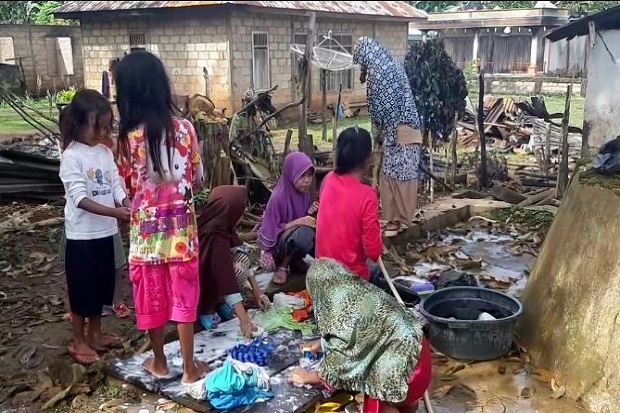 Para Pengungsi Warga...