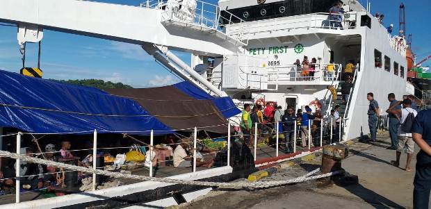 Kapal Navigasi KN Yefyus...