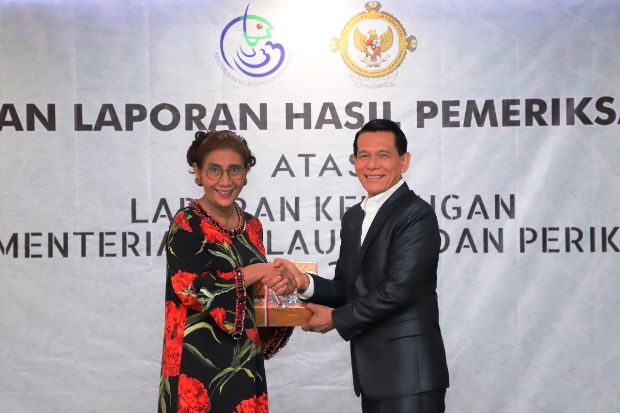Laporan Keuangan Makin...