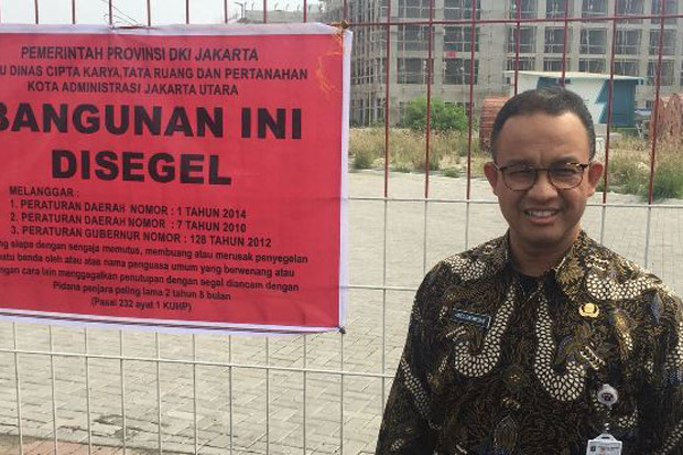 Soal IMB di Pulau D,...