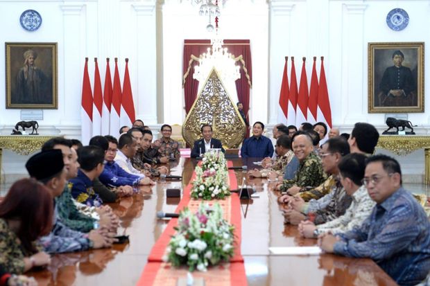 Temui Jokowi dan Erick...