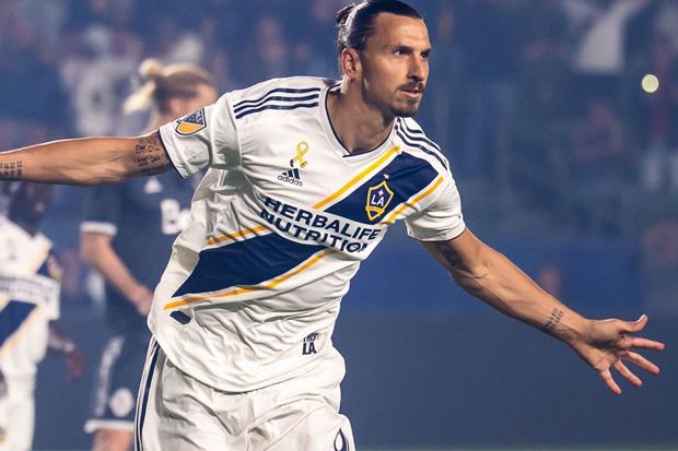 Zlatan Ibrahimovic Pecahkan...