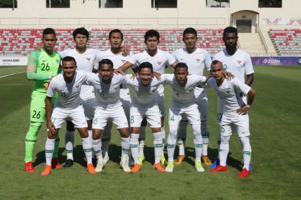 Timnas Indonesia Tak...