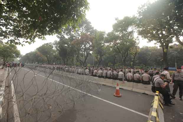 Imbas Penutupan Jalan...