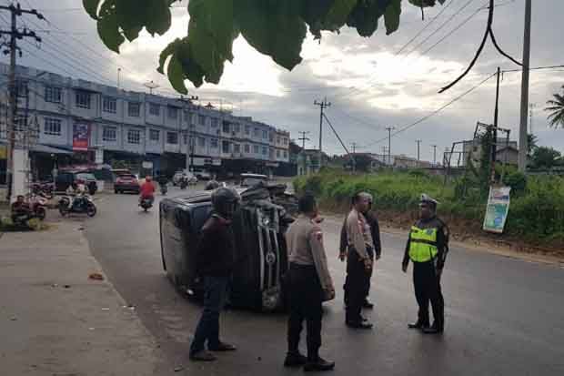 Hindari Tabrakan dengan...