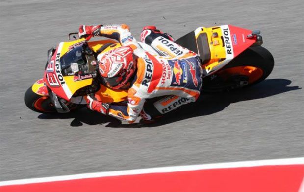 Marquez Tercepat di...