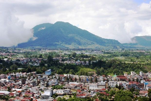 Kota Wisata Berastagi...