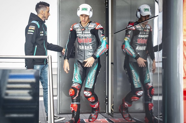 Fabio Quartararo Pimpin...